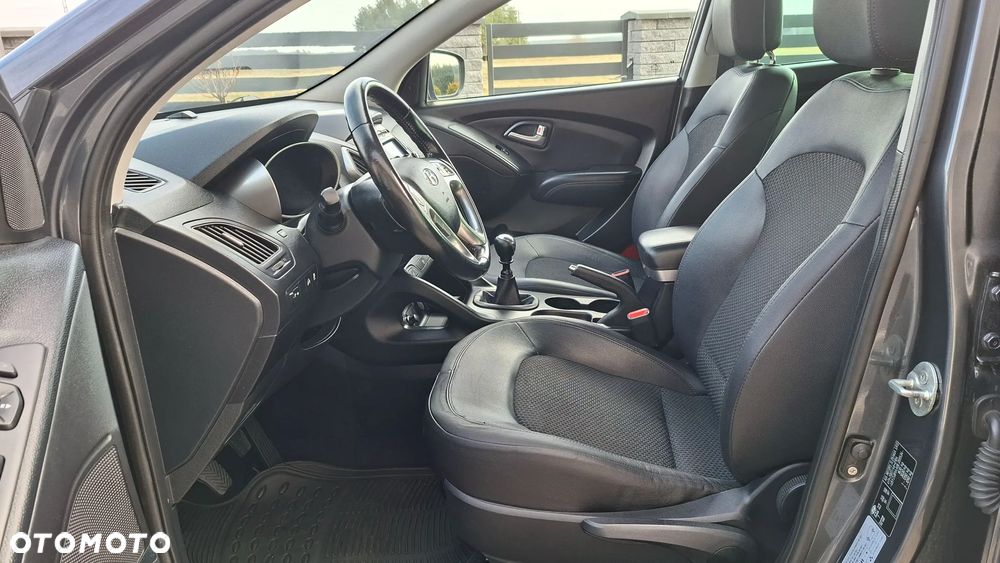 Hyundai ix35 - 14