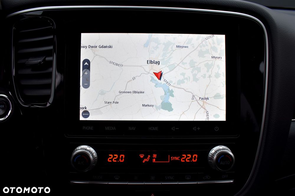 Mitsubishi Outlander Intense + - 33