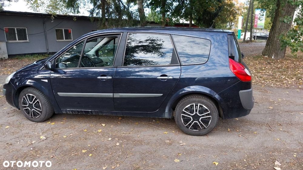 Renault Scenic - 2