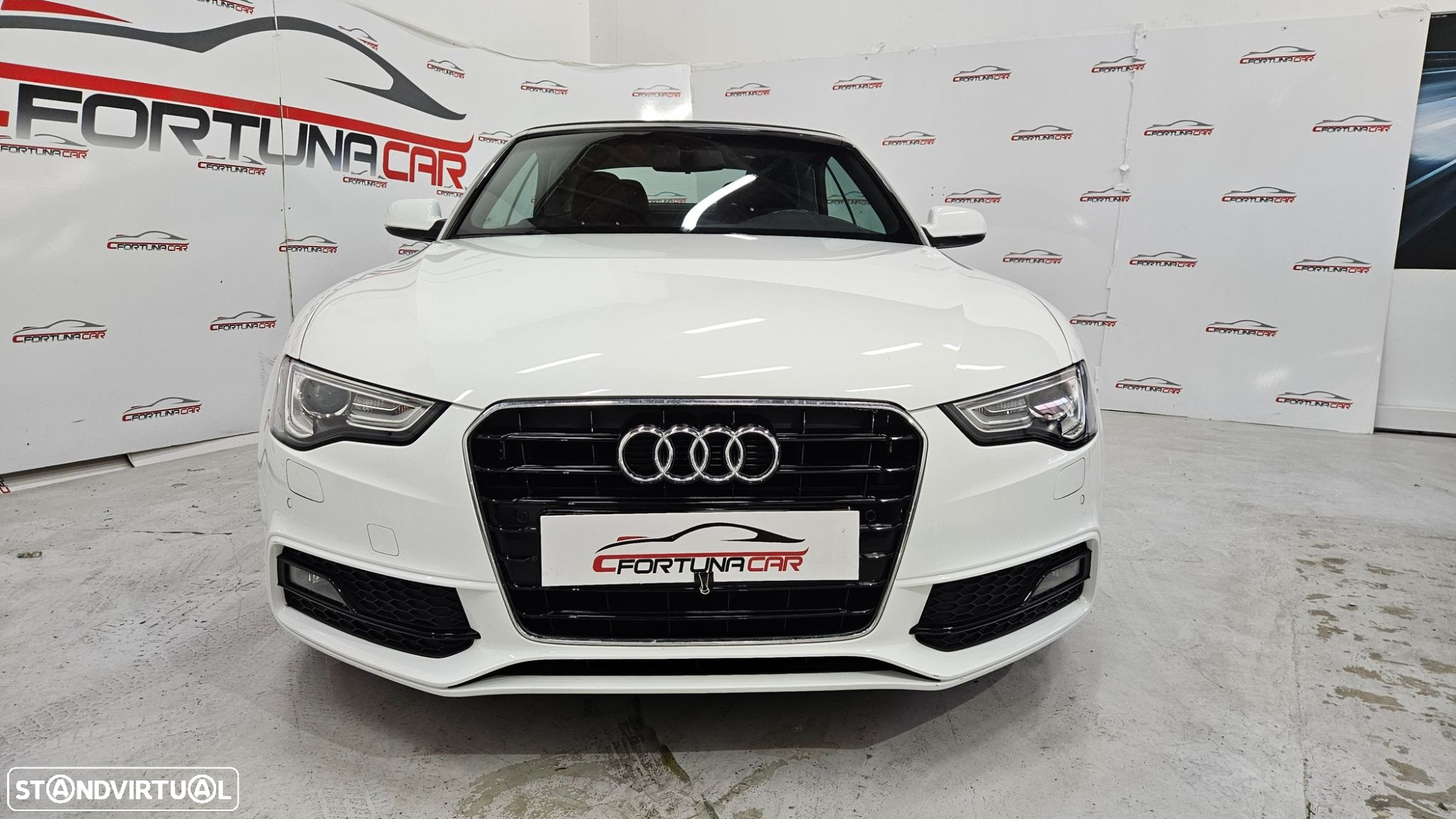 Audi A5 Cabrio 2.0 TDi S-line - 2
