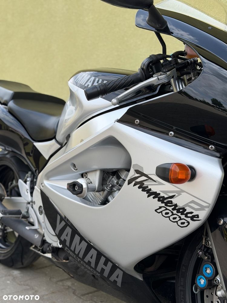 Yamaha Thunderace - 4