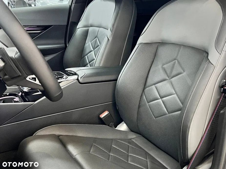 BMW Seria 5 2026 photo 5