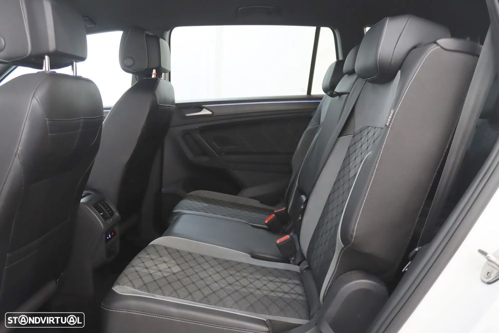 VW Tiguan Allspace 1.5 TSI R-Line DSG - 24