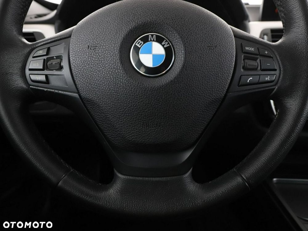 BMW Seria 3 318d Advantage - 22