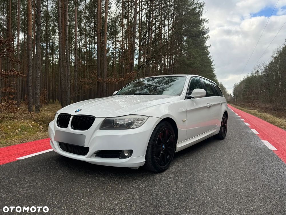 BMW Seria 3 318d DPF - 1