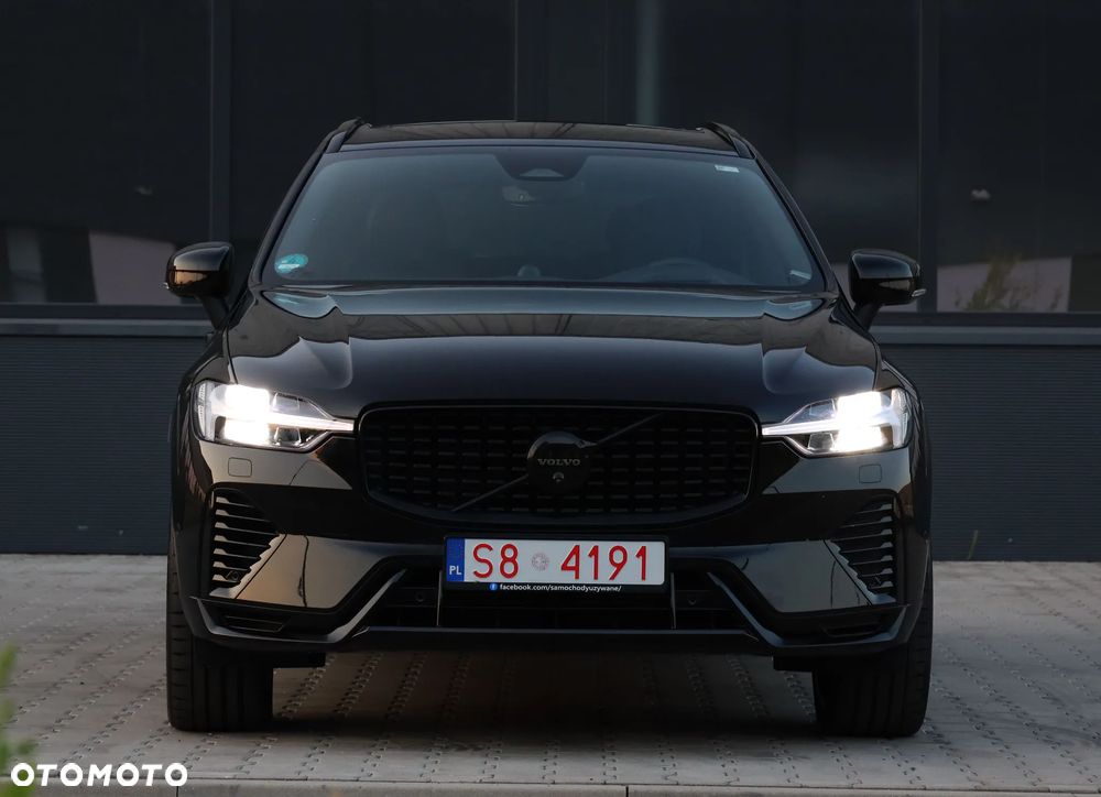 Volvo XC 60 T8 AWD Ultra Black Edition - 36