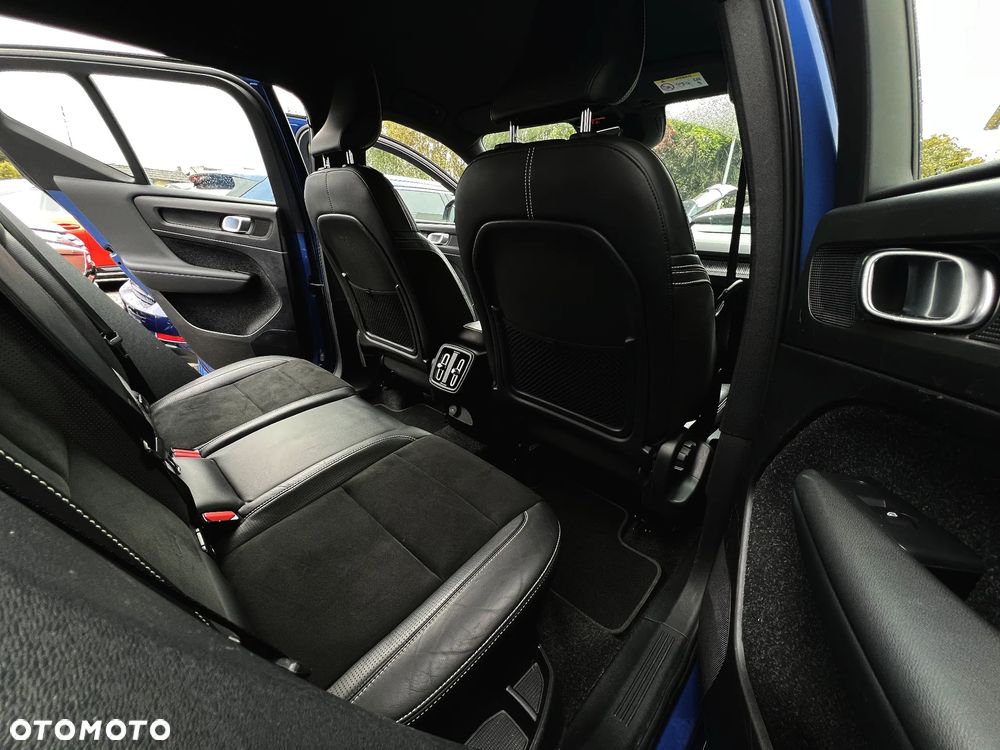 Volvo XC 40 T4 AWD Geartronic R-Design - 17