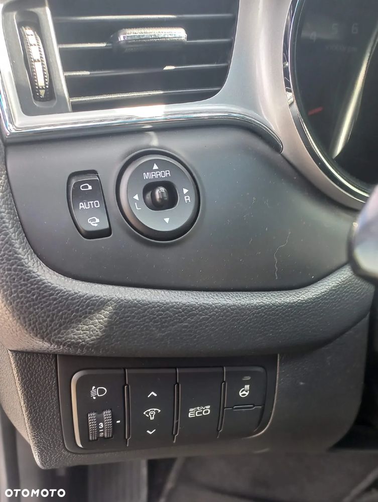 Kia Ceed Cee'd 1.6 CRDi L Business Line DCT - 12