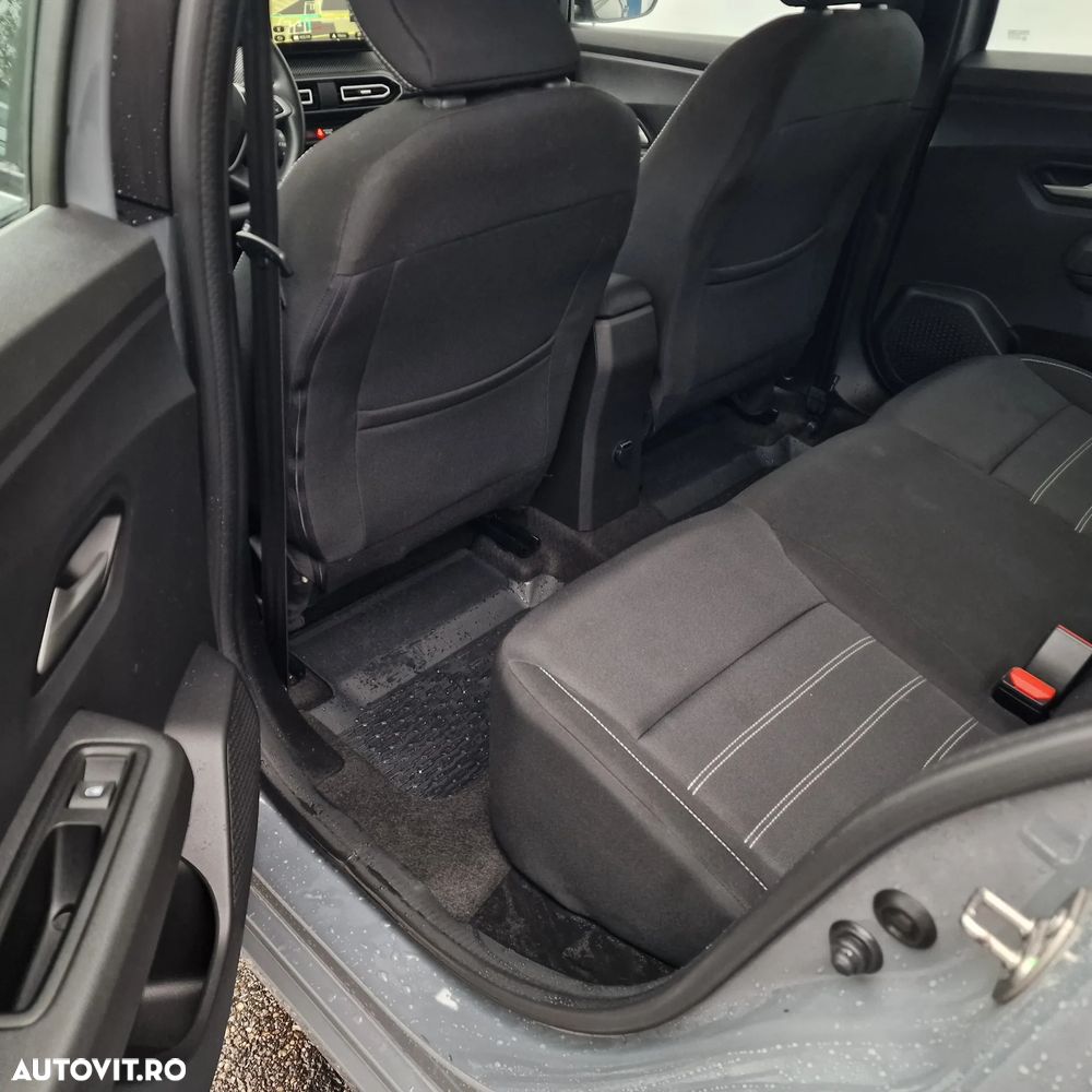 Dacia Logan TCe 90 CVT Journey - 12