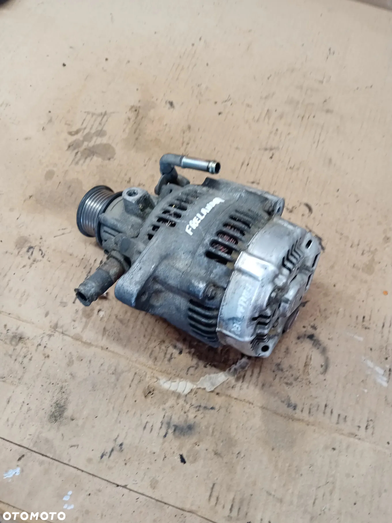 Alternator prądnica Land Rover Freelander 2.0 TD 100213-2630 - 2