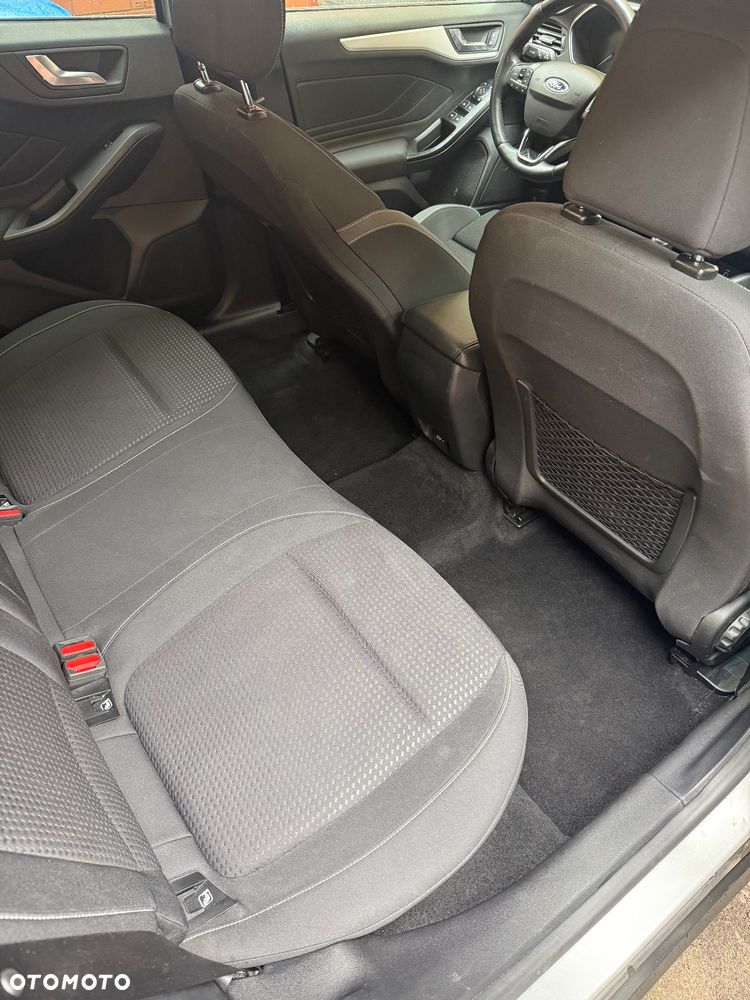 Ford Focus 2.0 EcoBlue Active - 8