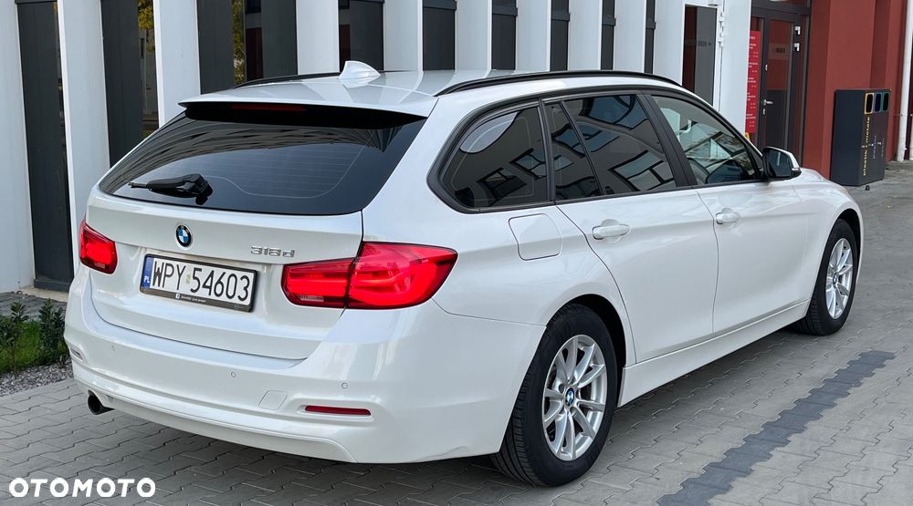 BMW Seria 3 318d Business Edition - 8
