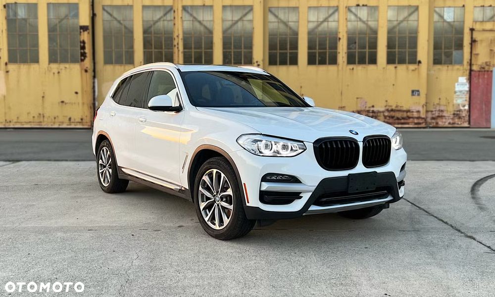 BMW X3 xDrive30i GPF Luxury Line - 1