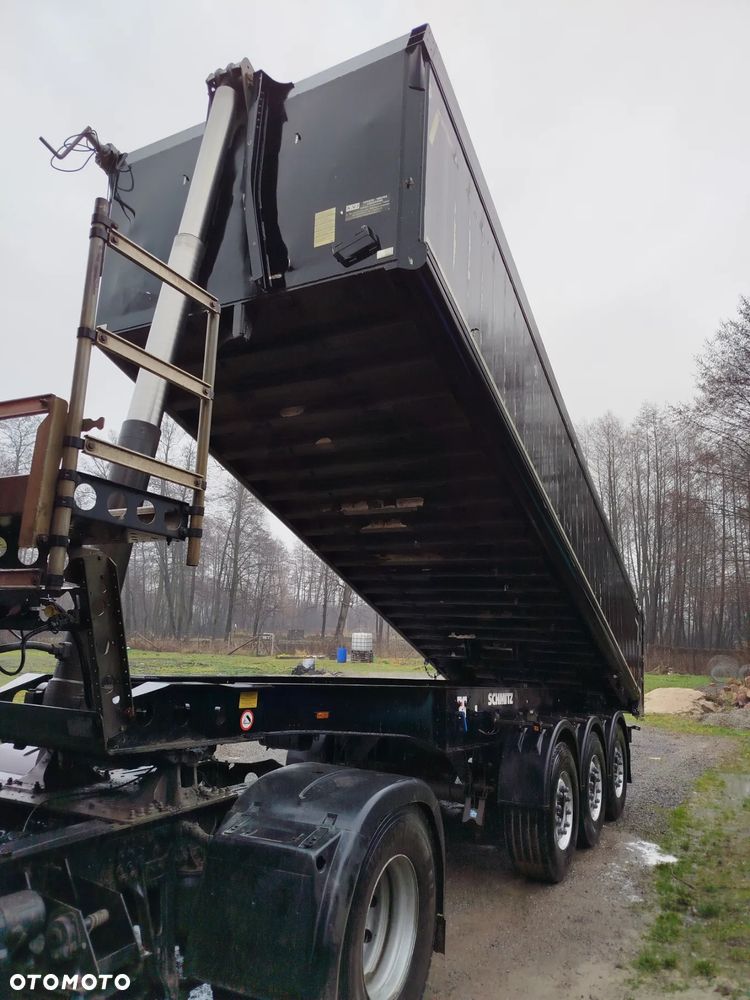 Schmitz Cargobull SKI 24 - 10