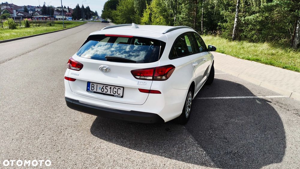 Hyundai i30 1.5 DPI Modern - 8