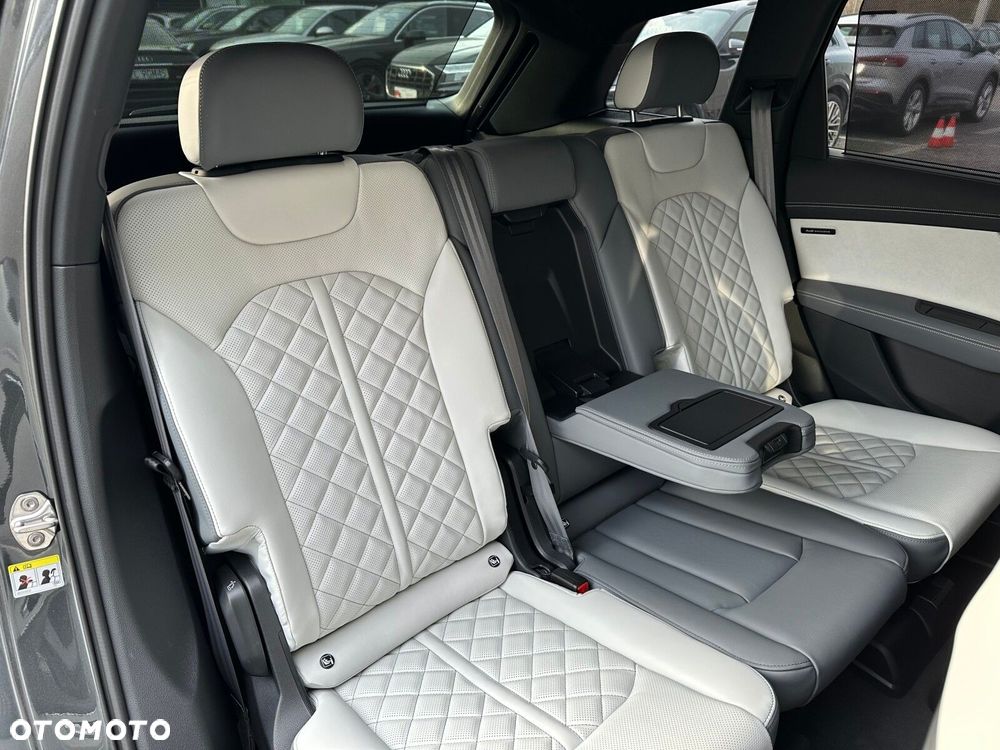 Audi Q7 - 23