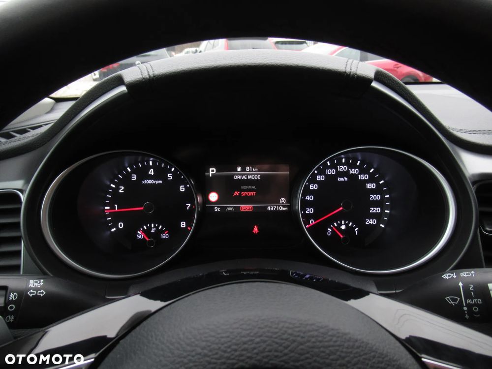 Kia Ceed 1.5 T-GDI M DCT - 34