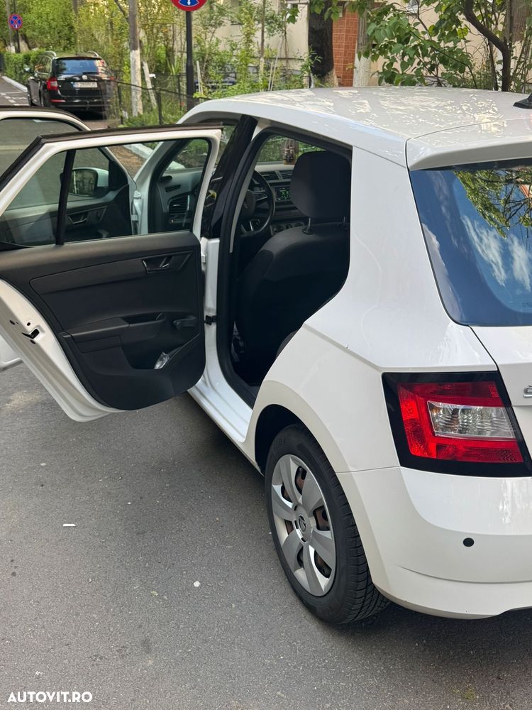 Skoda Fabia - 2
