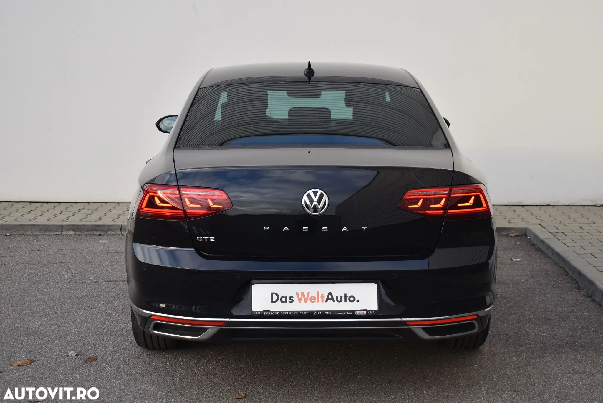 Volkswagen Passat - 6