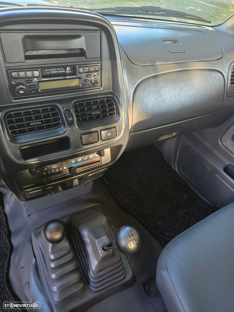 Nissan Pick Up 2.5 TD KC 4L - 12
