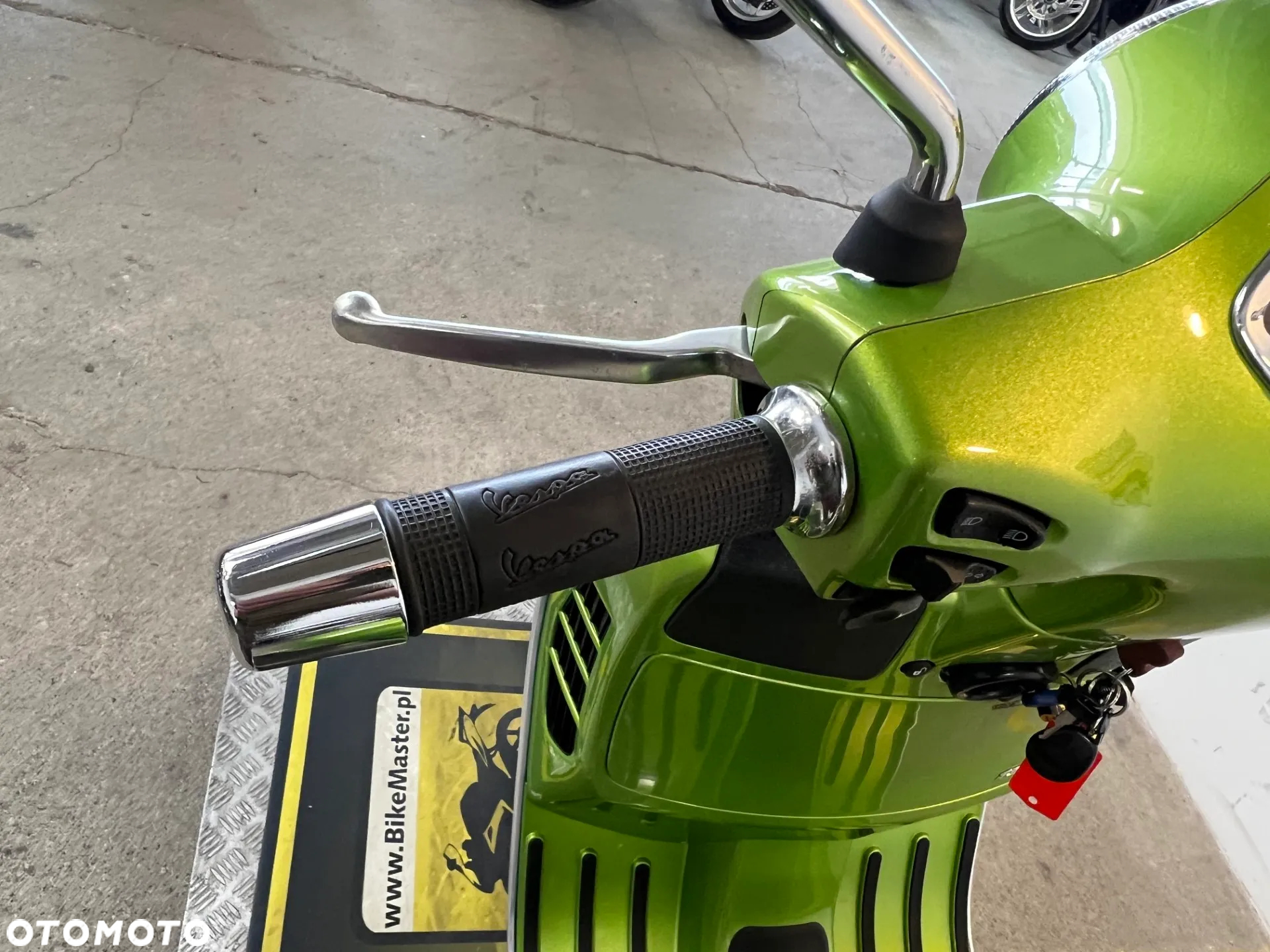 Vespa GTS - 18