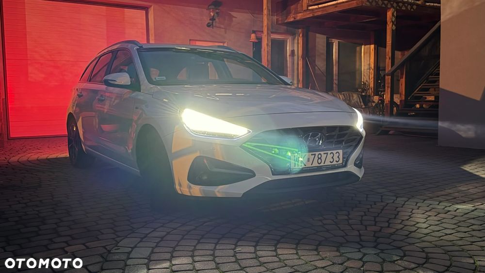 Hyundai i30 1.5 T-GDI 48V Premium DCT - 30