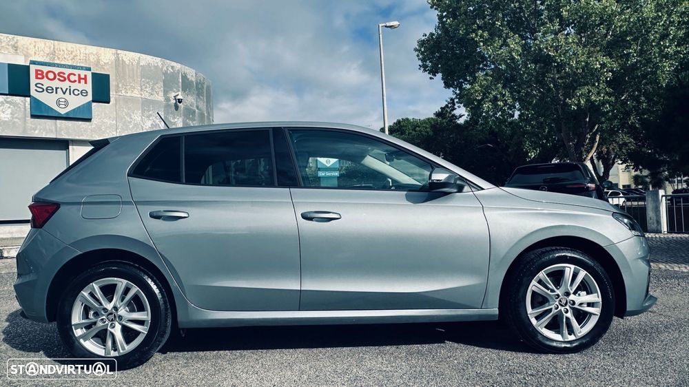Skoda Fabia 1.0 TSI Selection DSG - 5