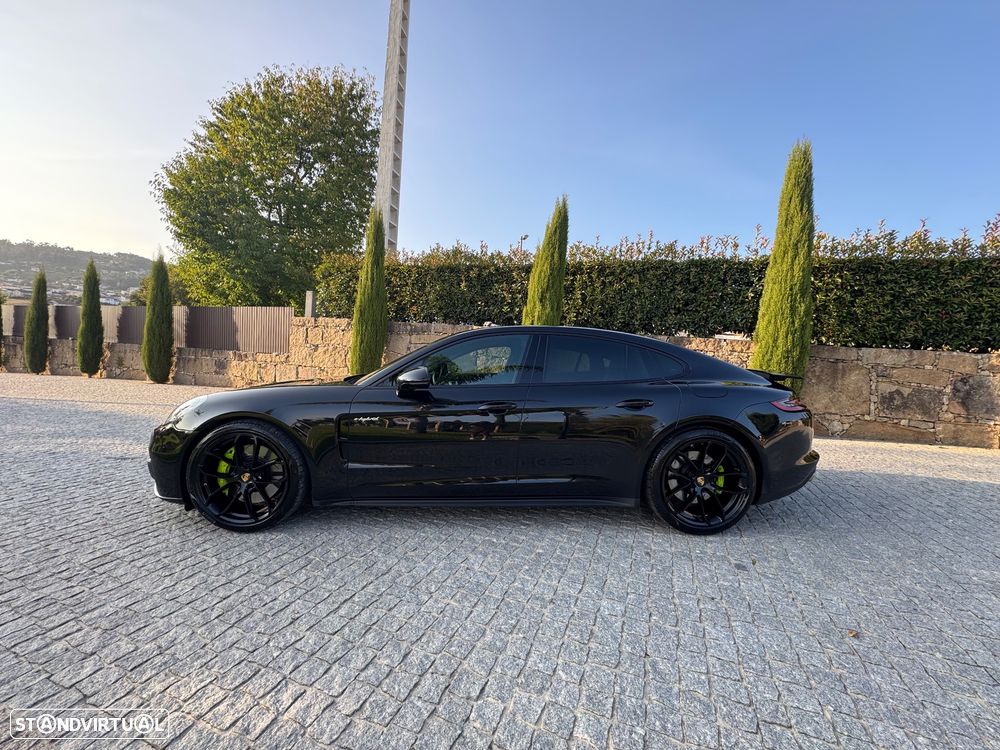 Porsche Panamera 4 E-Hybrid - 7