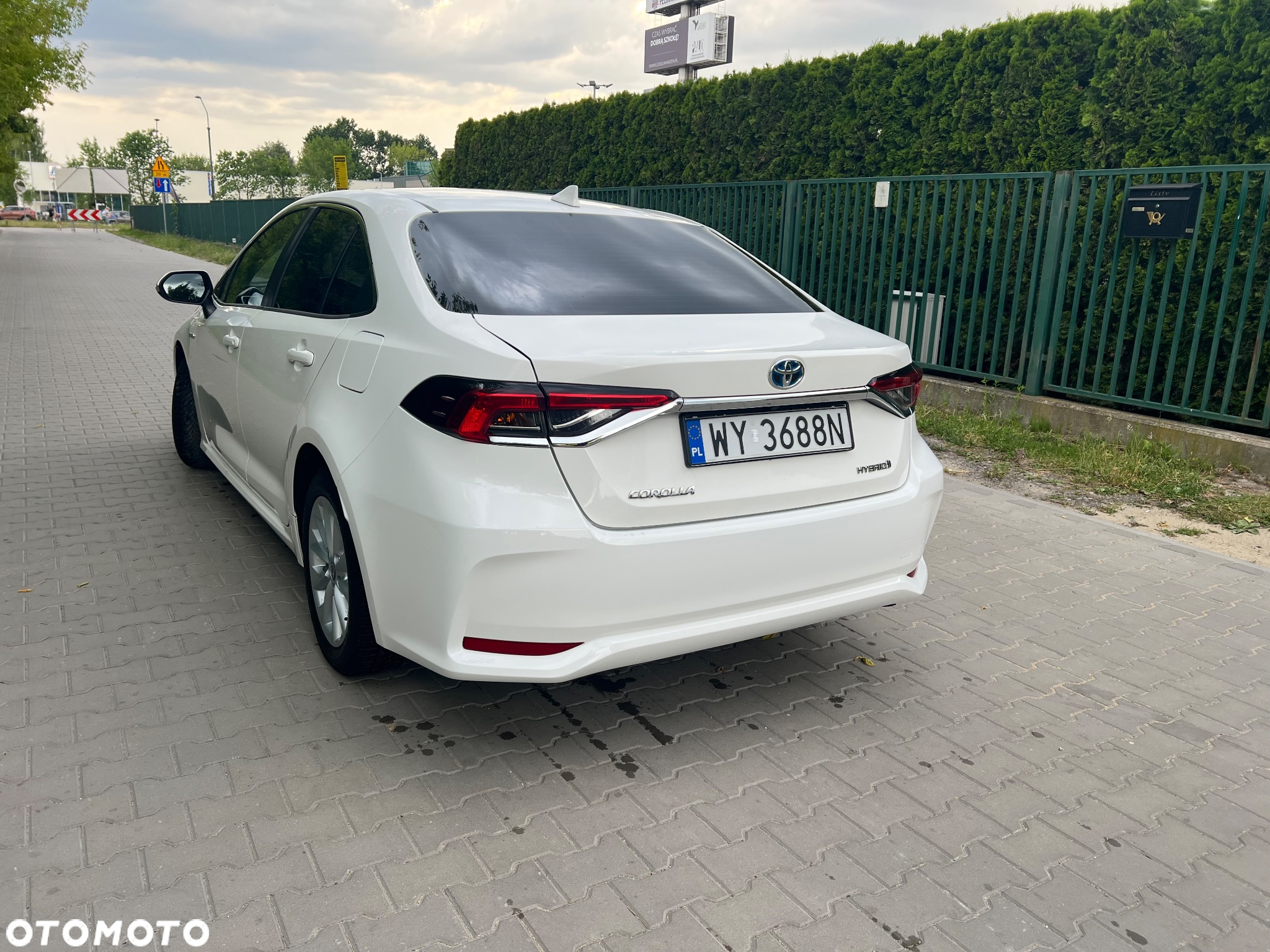 Toyota Corolla 1.8 Hybrid Comfort - 9