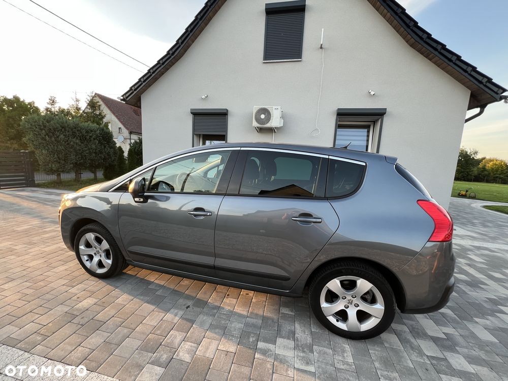 Peugeot 3008 1.6 Premium - 5