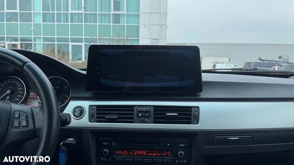 BMW Seria 3 330d xDrive - 8