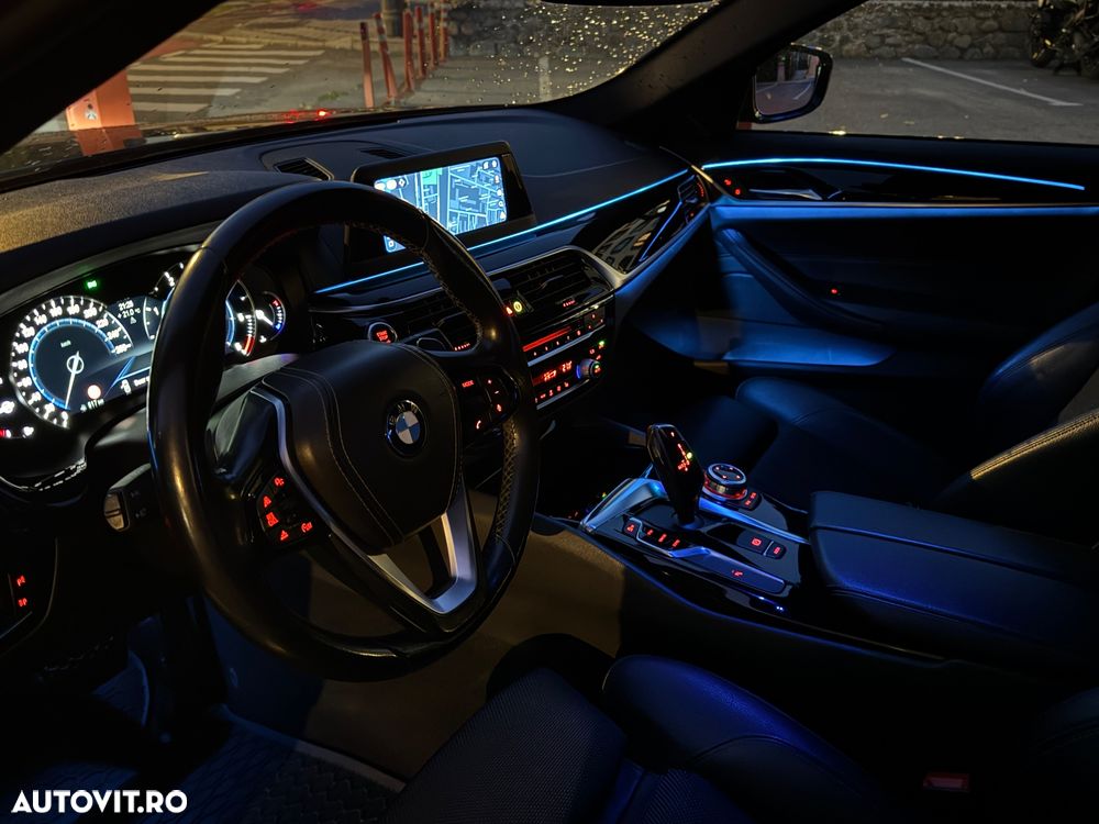 BMW Seria 5 520d EfficientDynamics Edition AT - 24