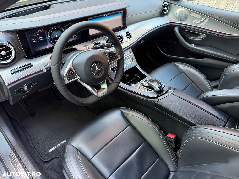 Mercedes-Benz E 220 d 4Matic 9G-TRONIC AMG Line - 4
