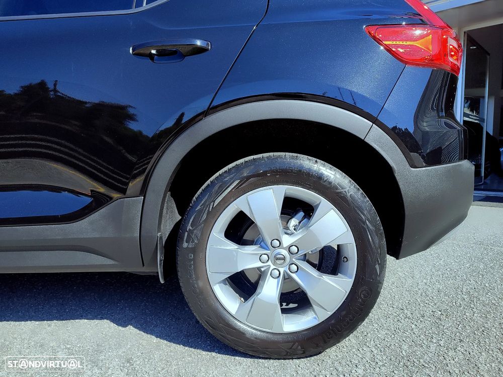 Volvo XC 40 1.5 T3 Momentum Plus Geartronic - 32