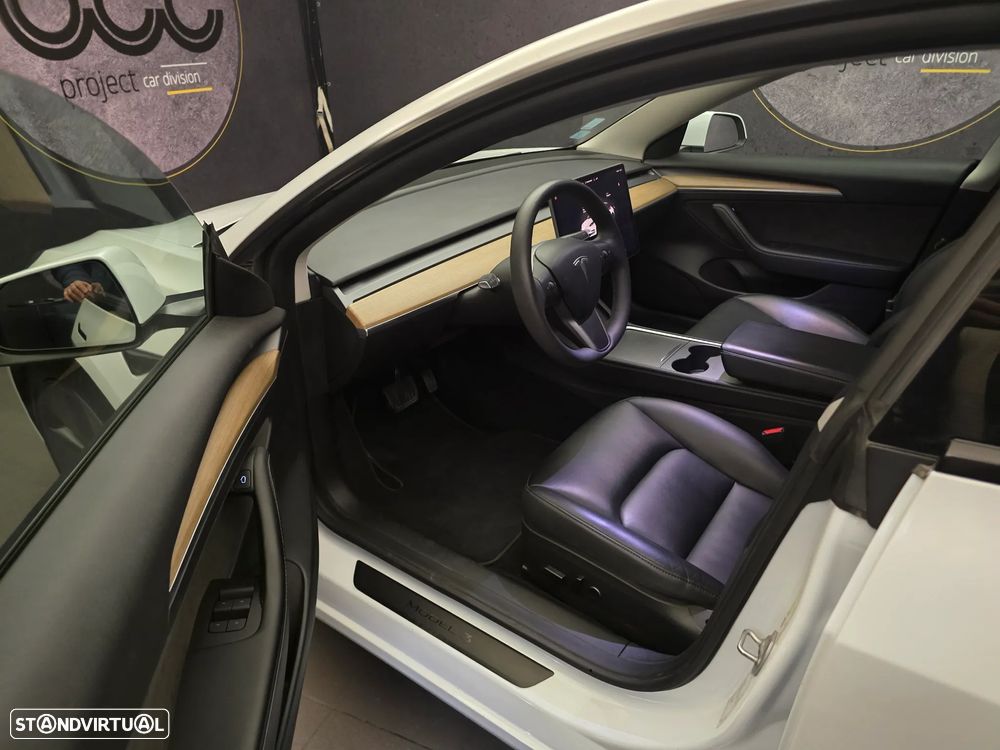 Tesla Model 3 RWD - 8