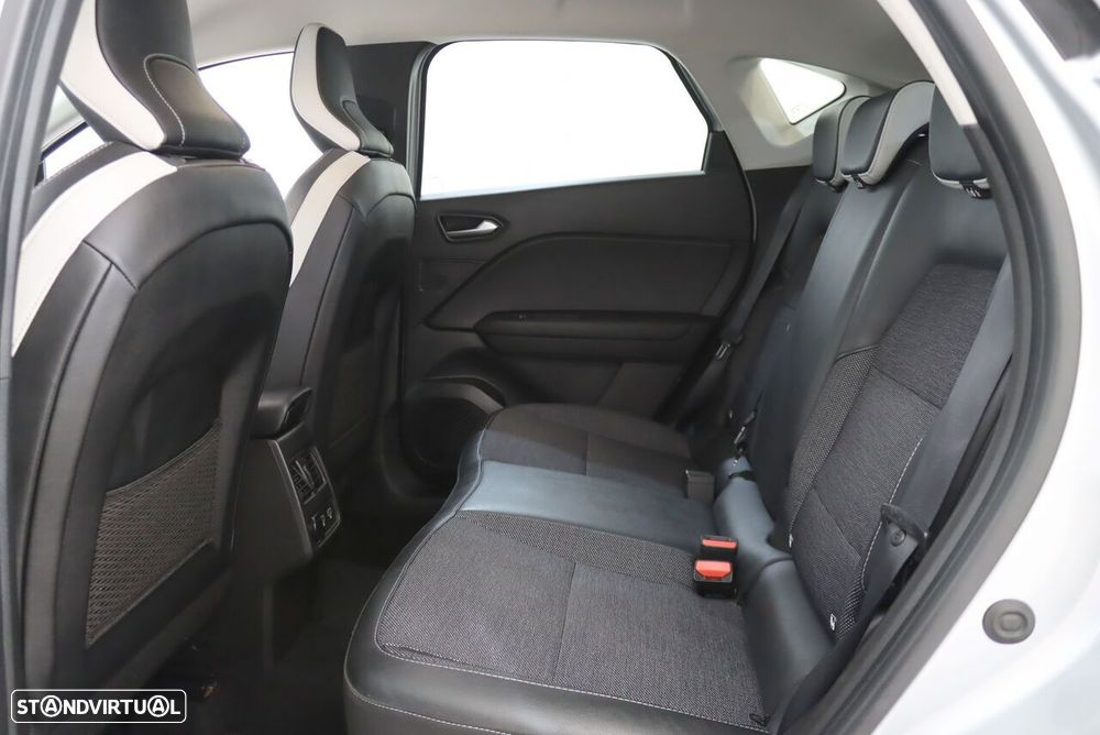 Renault Captur 1.6 E-Tech Plug-In Intens - 8