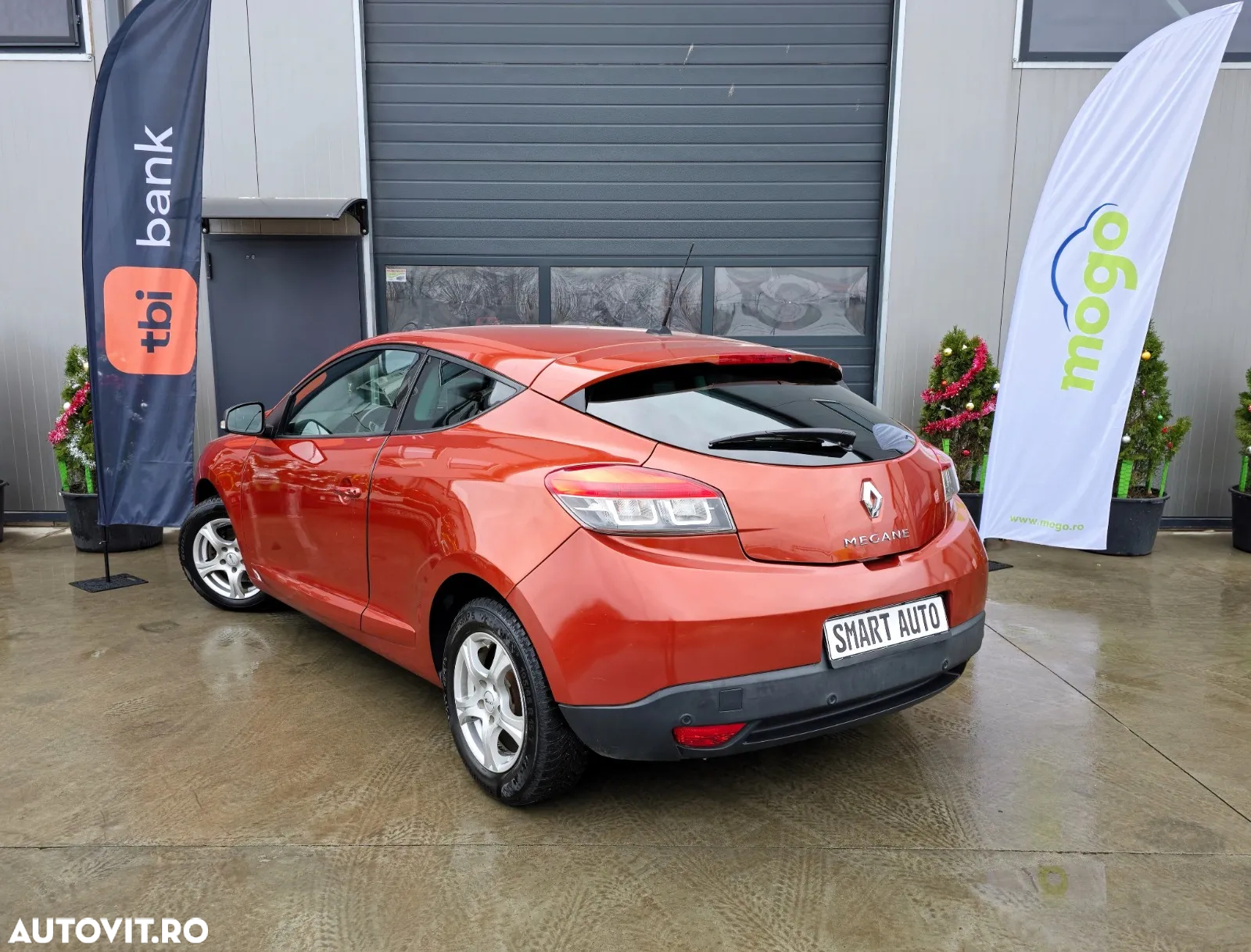 Renault Megane Coupe dCi 110 FAP EDC Bose Edition - 6