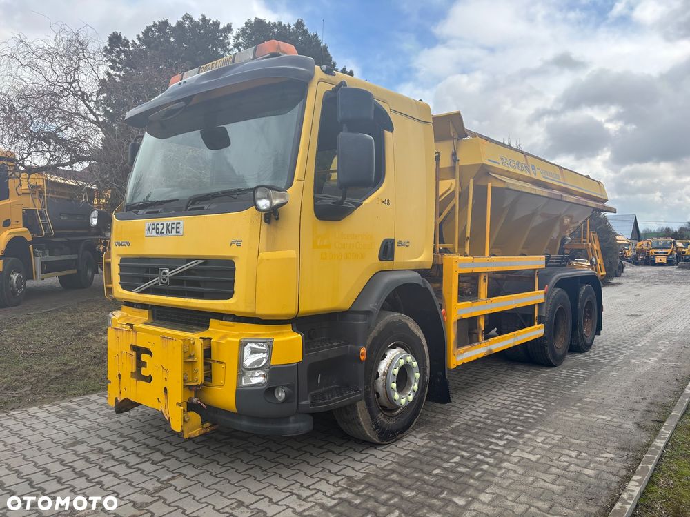 Volvo FE 340 6x4 piaskarka solarka econ 9m3 euro5 - 2