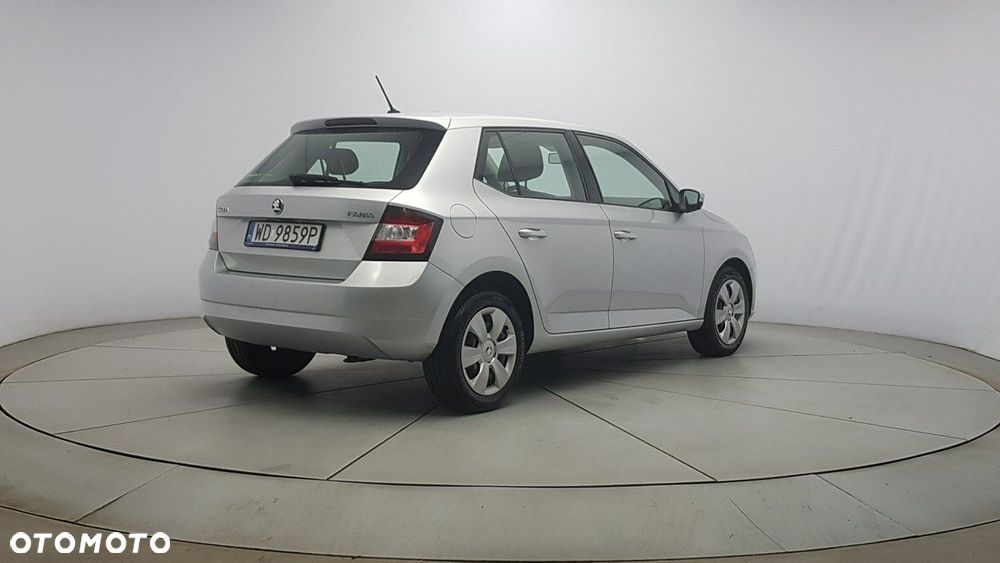Skoda Fabia - 7