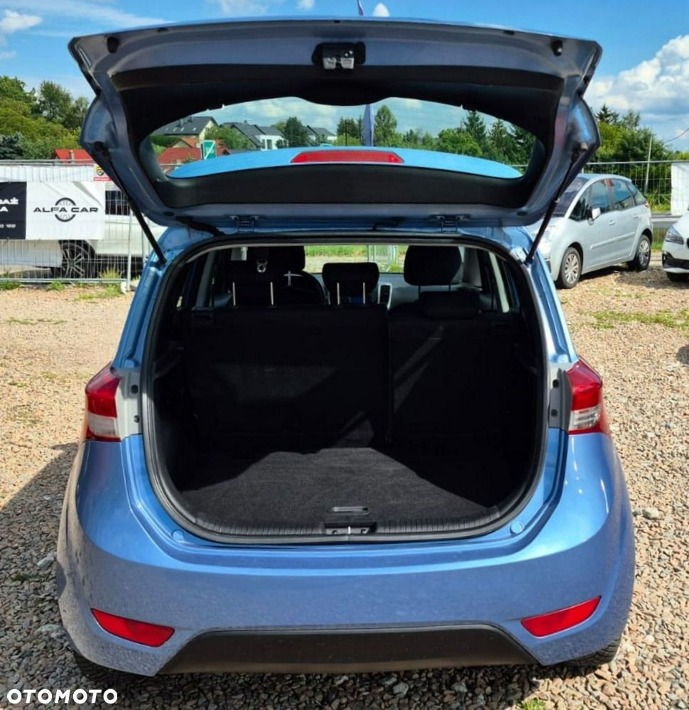 Hyundai ix20 - 15