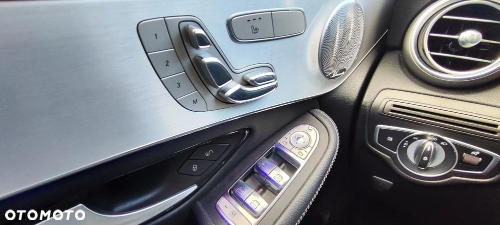 Mercedes-Benz GLC 300 4Matic 9G-TRONIC Edition AMG Line - 16
