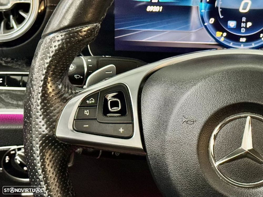 Mercedes-Benz E 220 d AMG Line - 34