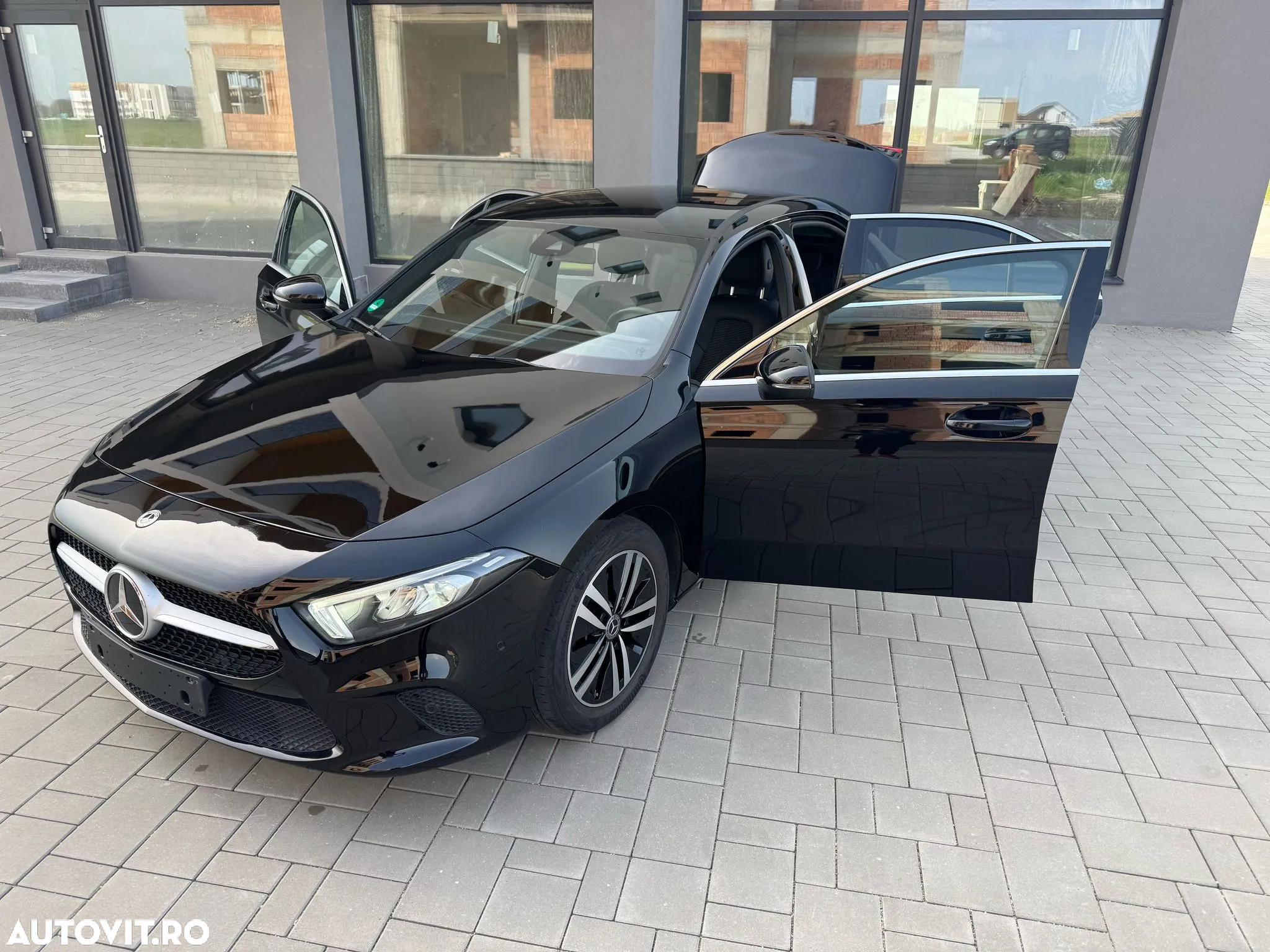 Mercedes-Benz A - 25