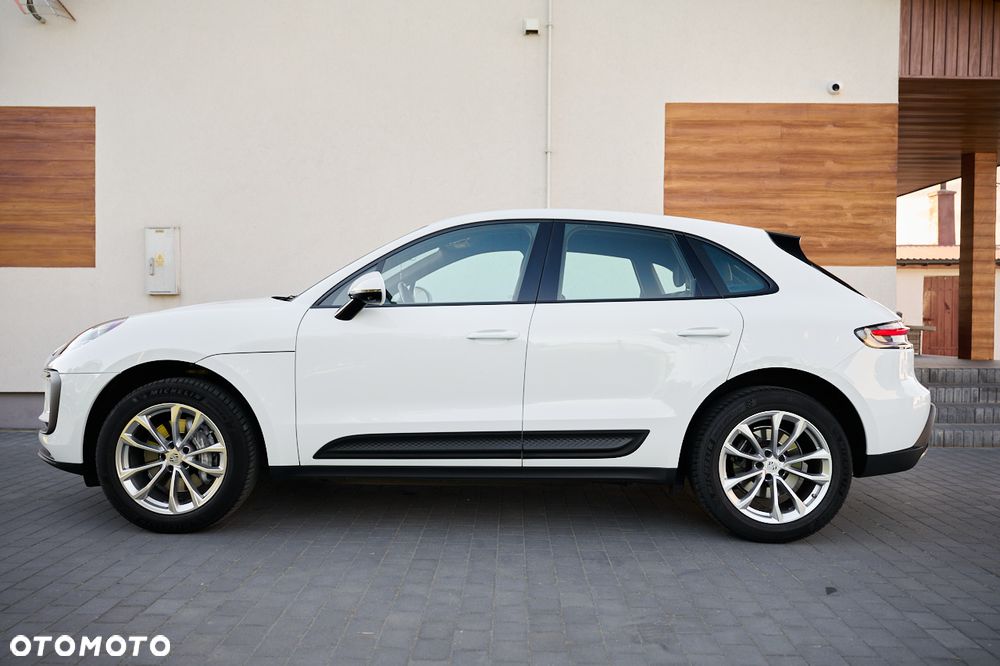 Porsche Macan Standard - 12