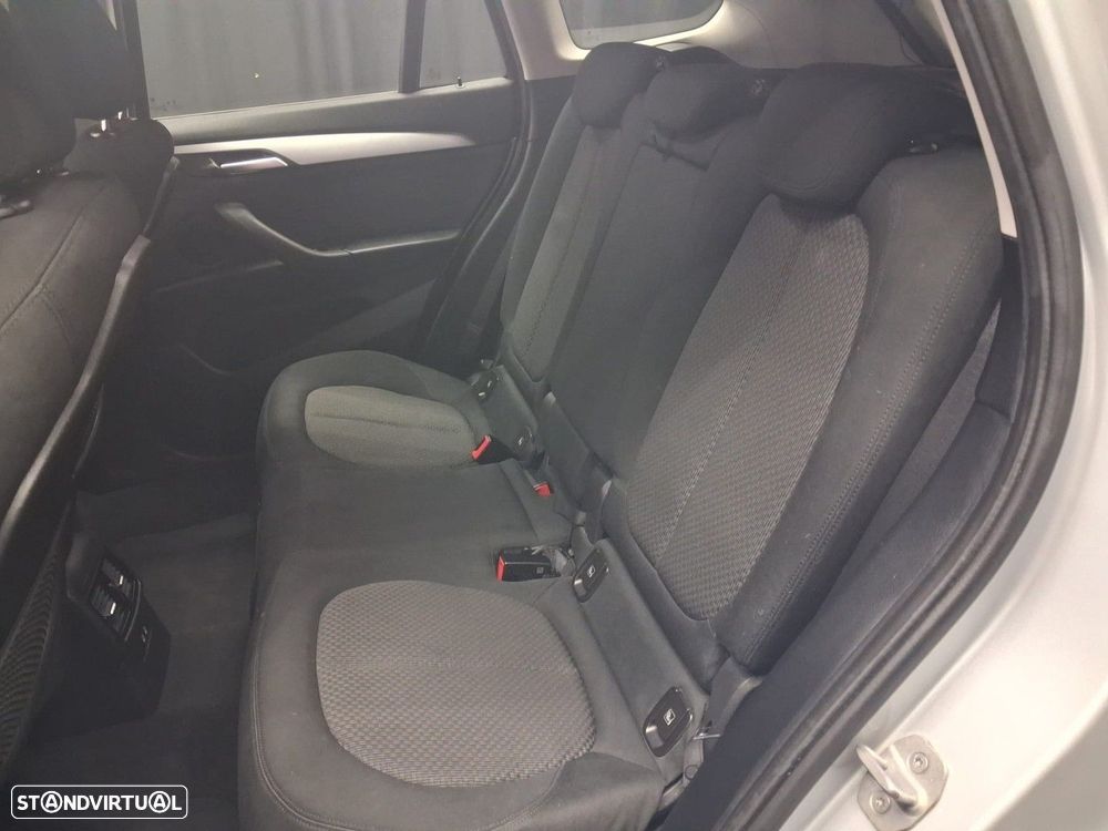 BMW X1 16 d sDrive Advantage Auto - 12