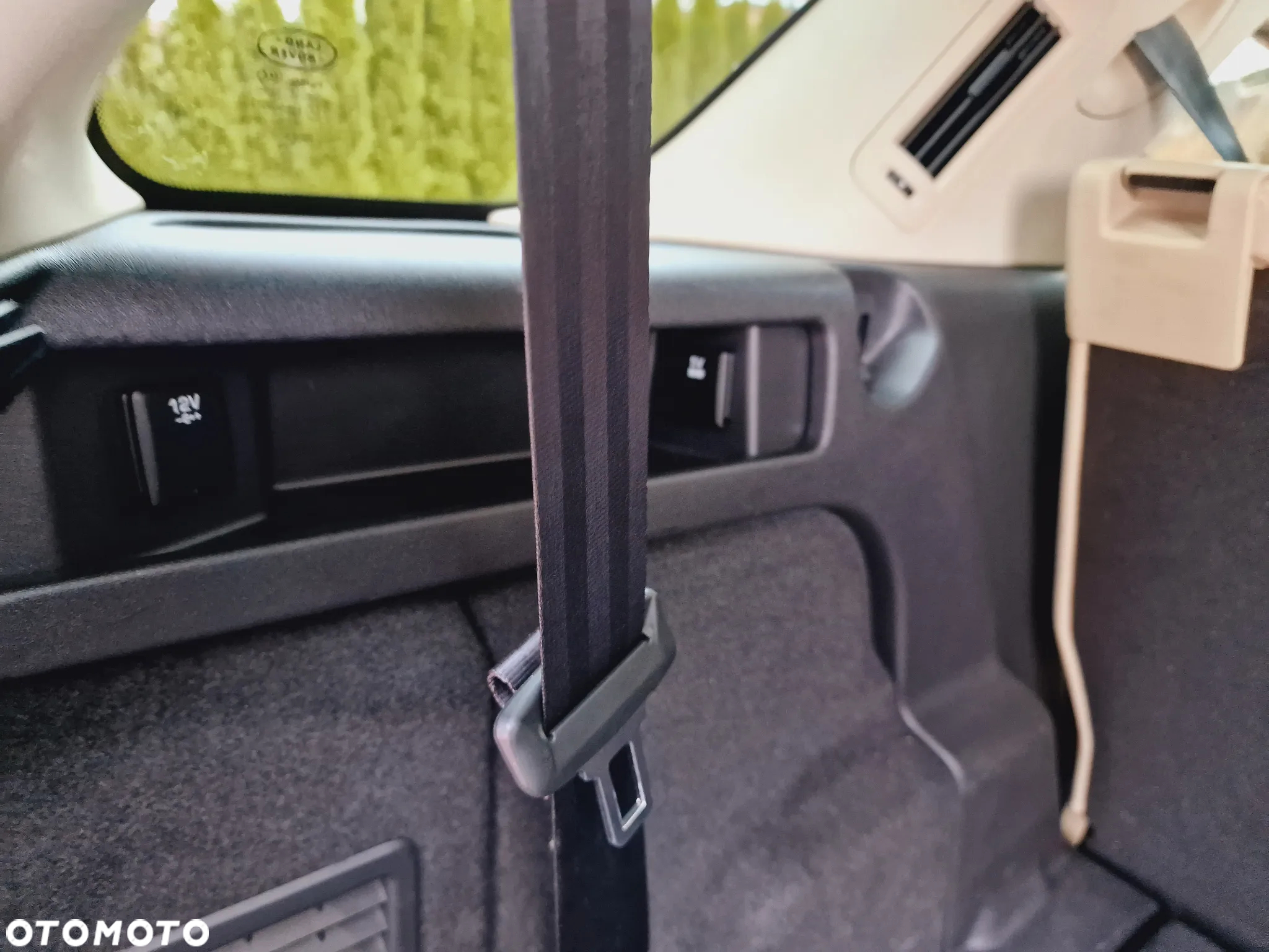 Land Rover Discovery Sport - 16