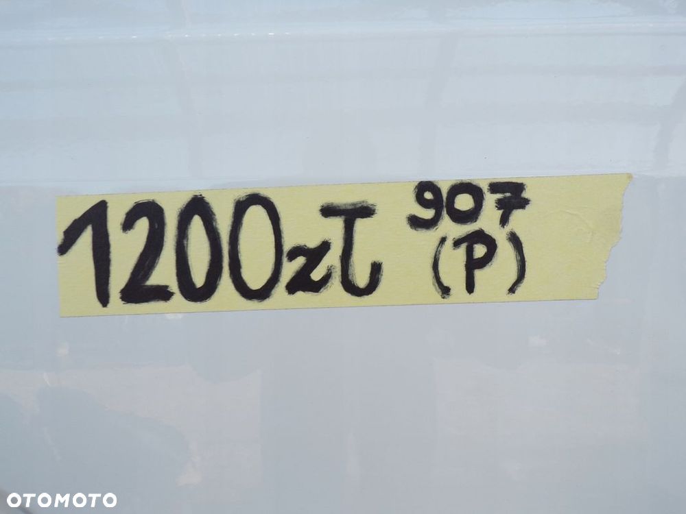 SPRINTER 907 910 DUBEL KABINA drzwi PRAWE tylne boczne tył prawy DOKA - 2