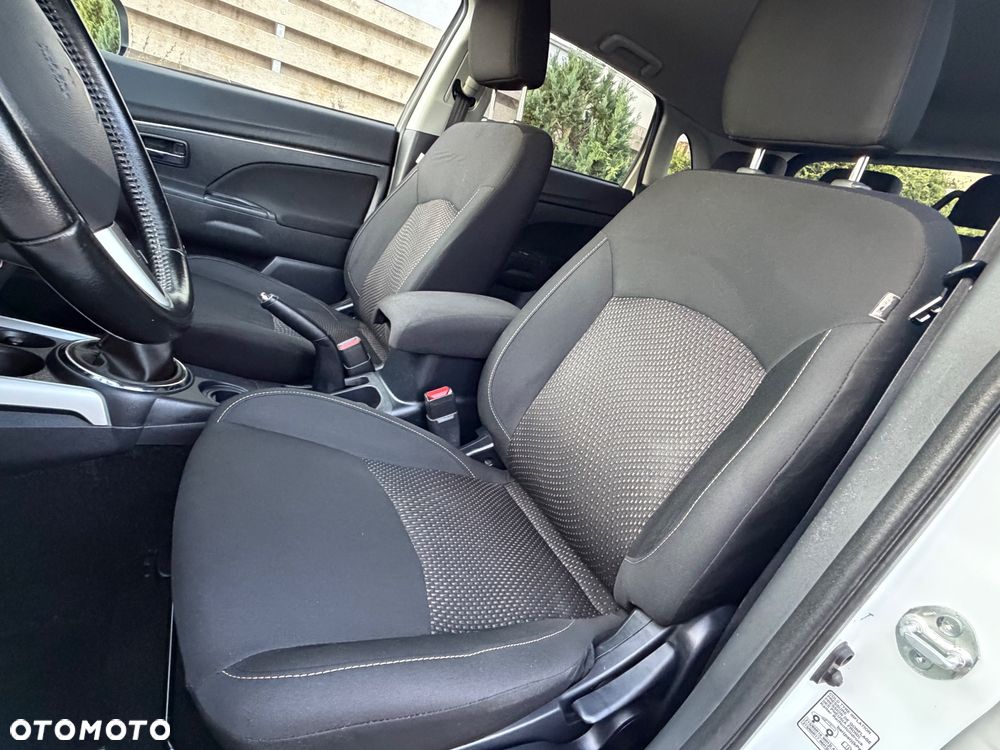 Mitsubishi ASX 1.6 Blue Sky Edition - 8