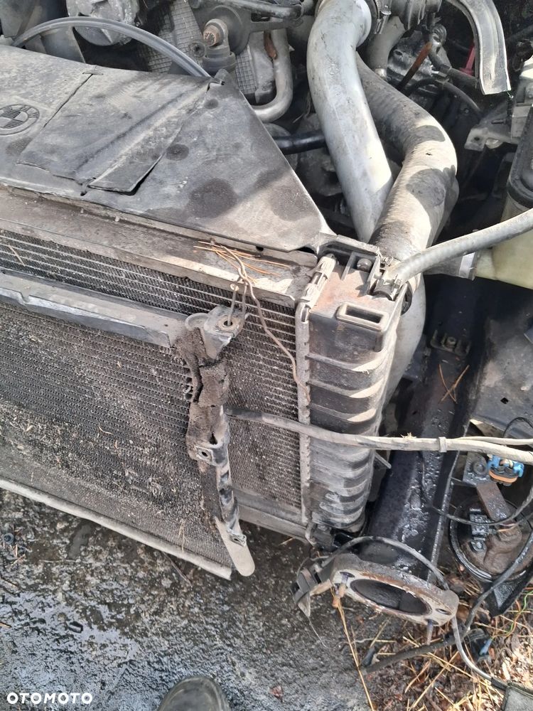 BMW E36 318 1.7 TDS KOMPLET CHŁODNIC przód chłodnica wody intercooler wiskoza wisko wentylator - 3