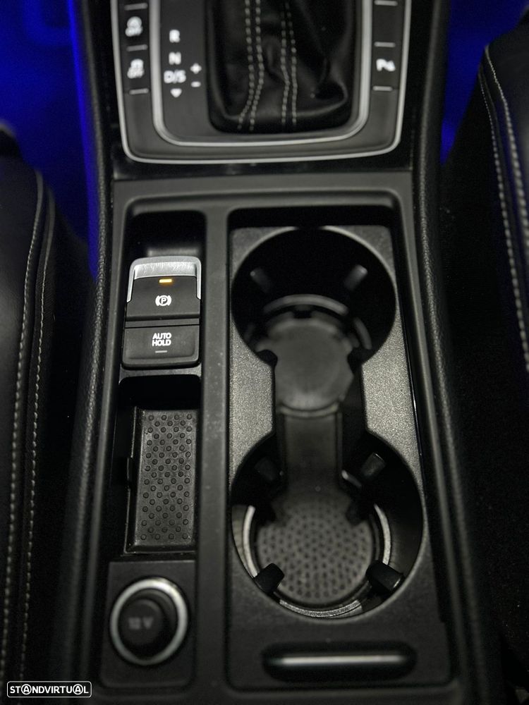 VW Golf Variant R 4Motion BlueMotion DSG - 24